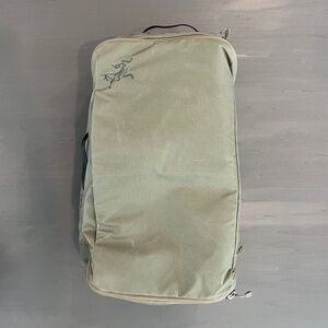Arcteryx Carrier Duffle